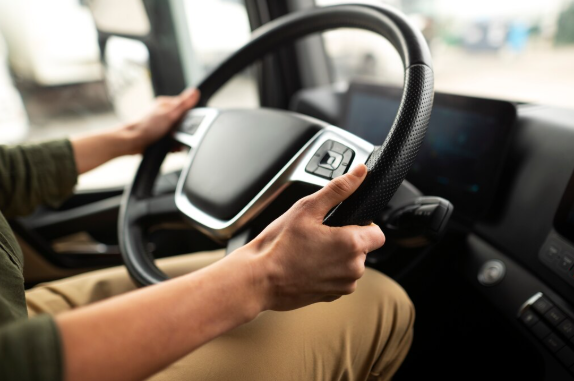 Como uma Transportadora de Carga Dedicada Pode Aperfeiçoar sua Logística e Expandir seu Negócio